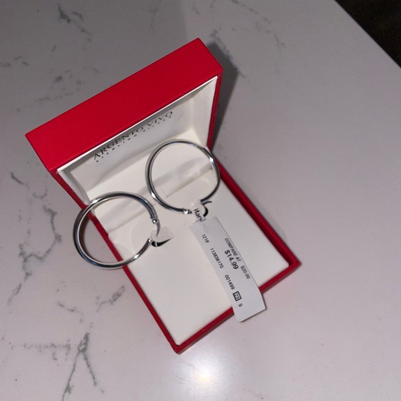 Sterling silver hoop earrings - Picture 3 of 4